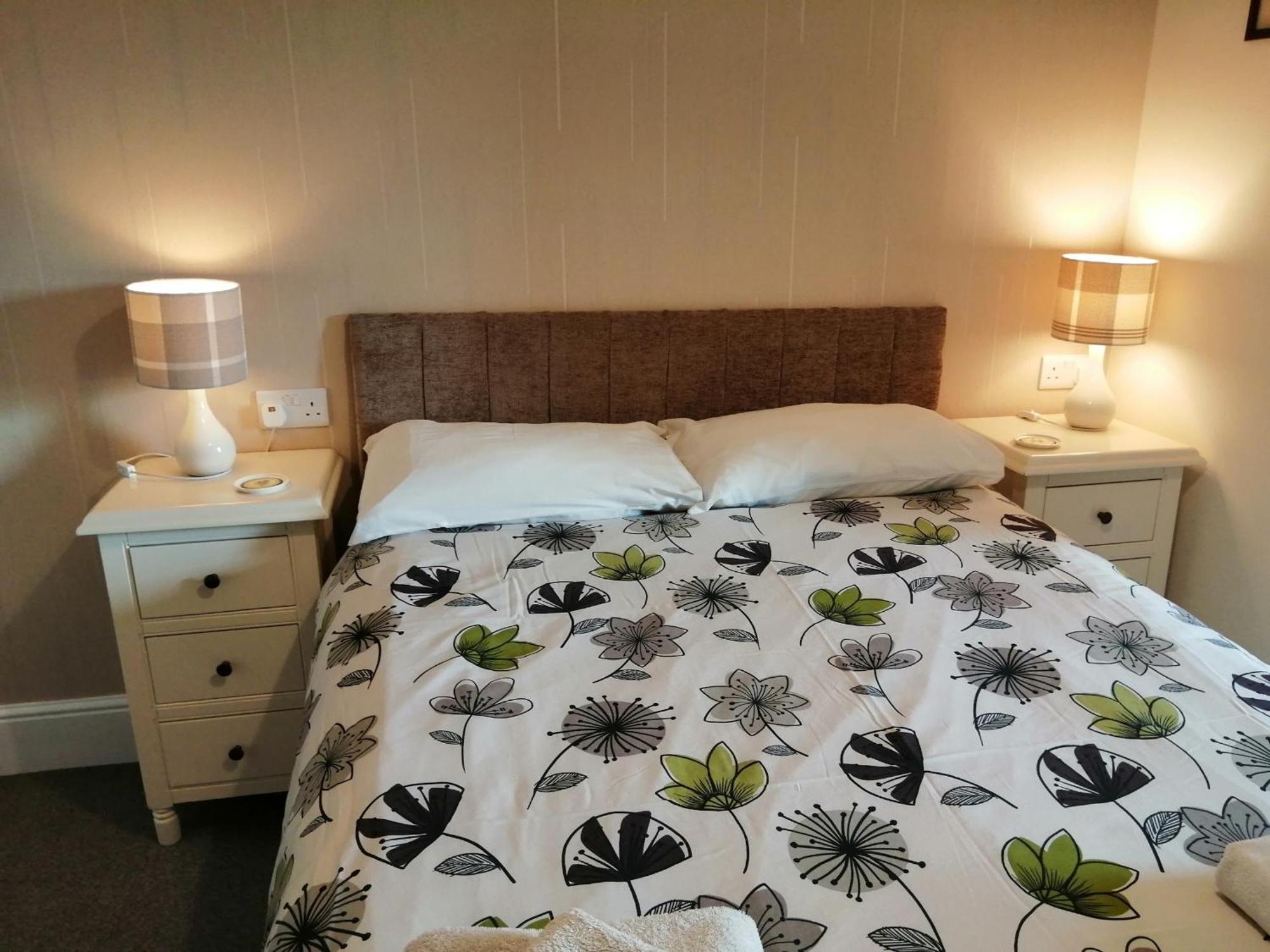 Lion Hotel Llanbister Kamer foto